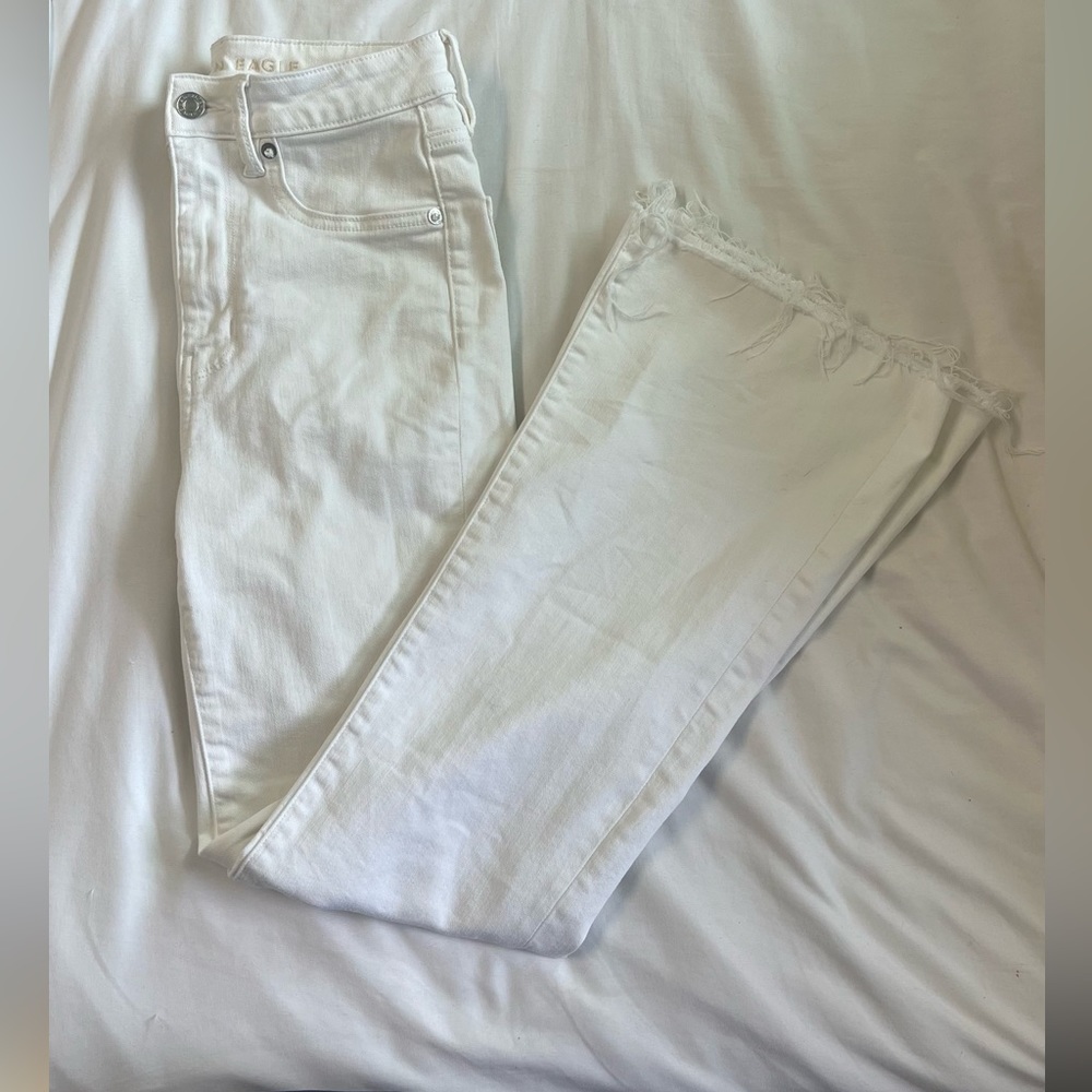 white flared 2 extra short jeans